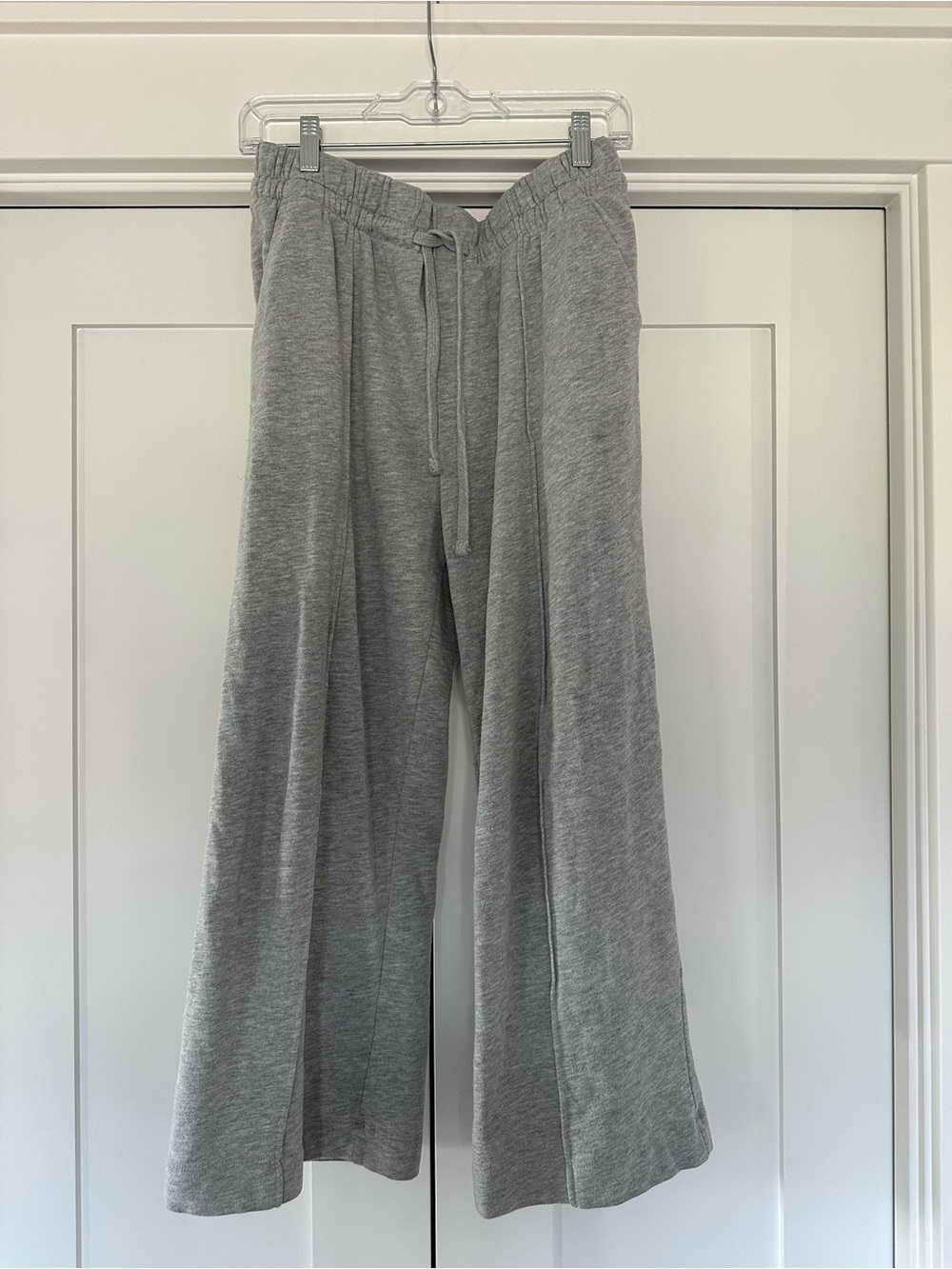 Treasure & Bond Light Gray Wide-Leg Knit Joggers - Picture 1 of 5